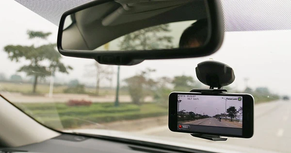 Sử dụng điện thoại làm camera hành trình